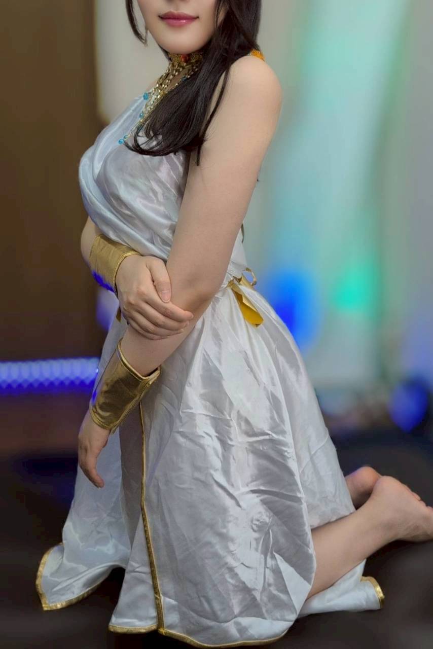 Mirei（国王の禁断の隠し子）